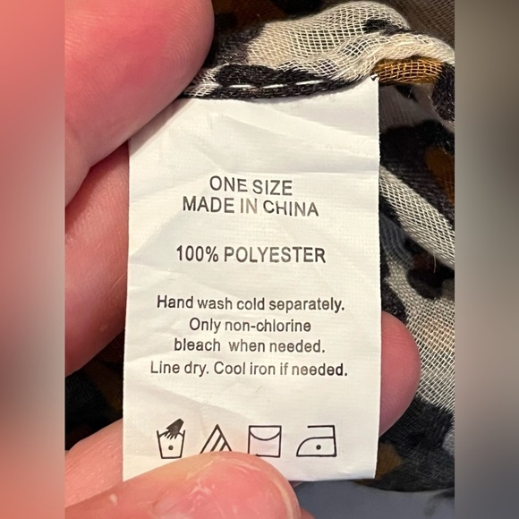 Leopard Print Infinity Scarf | Black Tan Animal Print | Lightweight | One Size - Picture 3 of 4